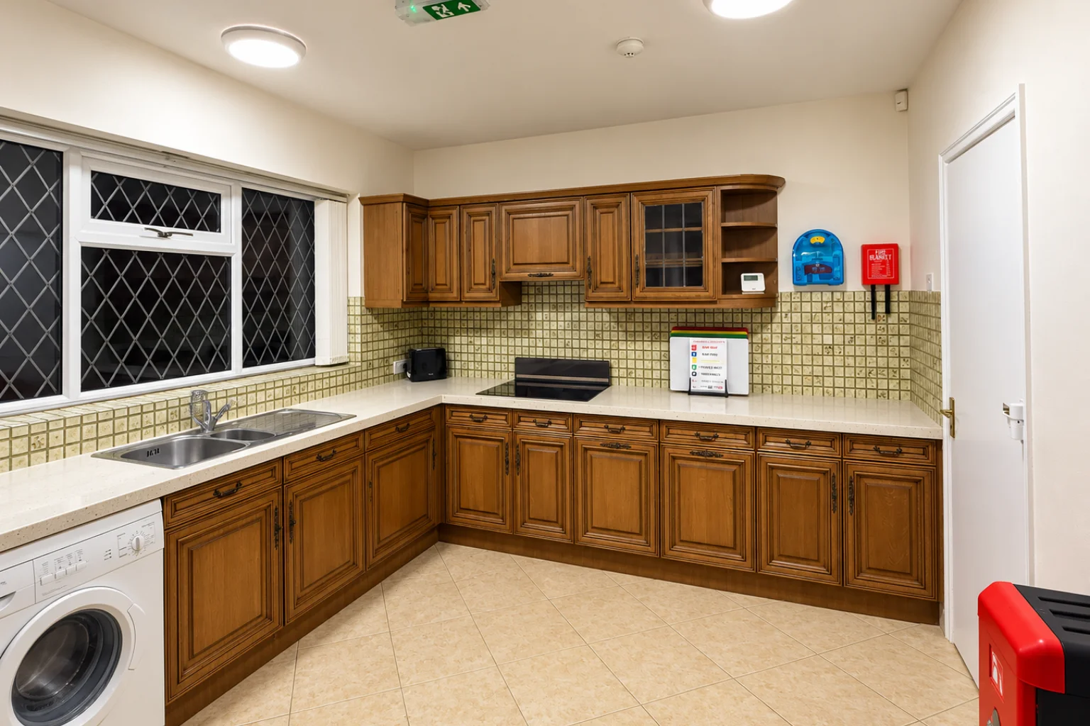 The kitchen and dining area